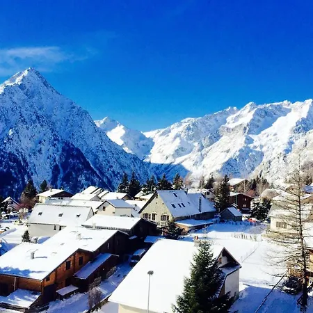 Le Diable: Ski-in/ski-out With Panoramic Views * Les Deux Alpes