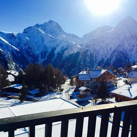 Le Diable: Ski-in/ski-out With Panoramic Views Les Deux Alpes
